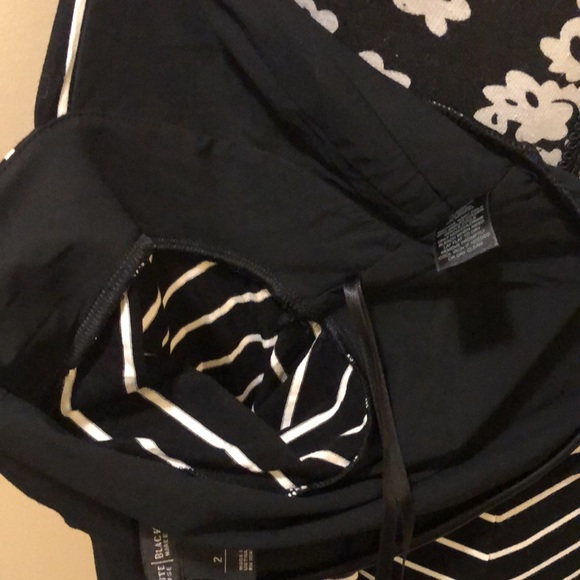 WHBM Striped V-Neck pretty collar crossover style stretchy spandex blend dress - Picture 9 of 15